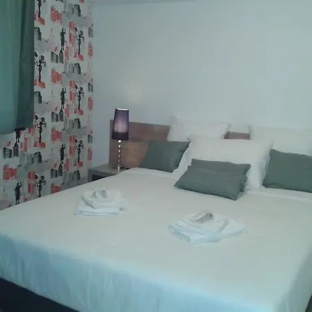 Gasthuis Orangerie Du Chateau Marith - Tonneins Aiguillon Marmande - Sejour Touristique Et Soiree Etape